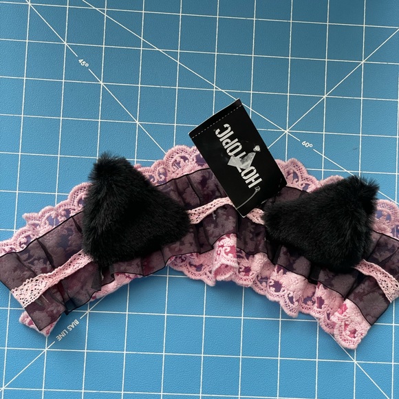 Hot Topic Kitty Ears Clip In Accessory - Picture 2 of 4